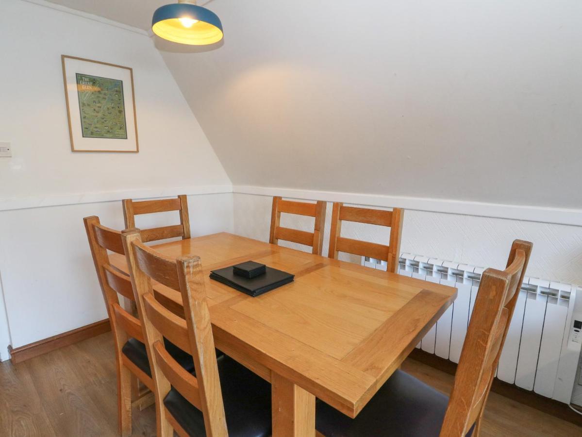 27 Invergarry Lodges 史宾桥 外观 照片